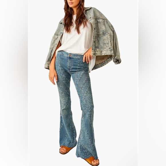 New Free People We The Free Mermaid Mid- Rise Flare Jeans in Low Tide - Picture 3 of 14